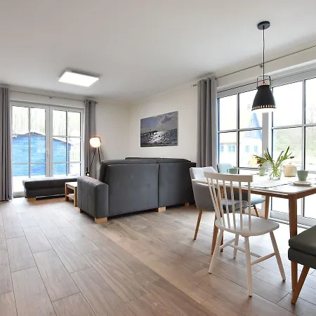 Ferienhaus Luv Mit Terrasse Im Ostseebad *